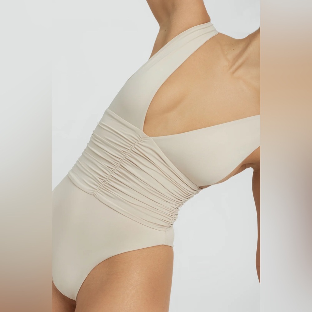 NWT Riot Swim Echo One Piece Moderate Coverage - Coconut